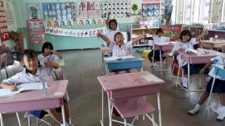โครงการ คอมพิวเตอร์เพื่อการเรียนรู้เท่าเทียม โรงเรียนบ้านอีหนา ศรีสะเกษ